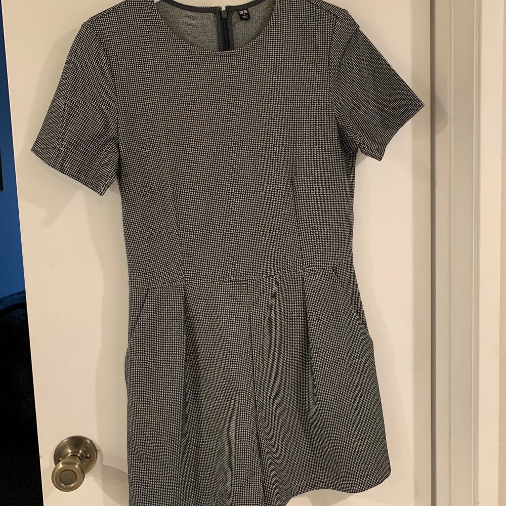 Uniqlo houndstooth romper, size S